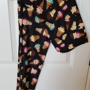 LuLaRoe Leggings size TC